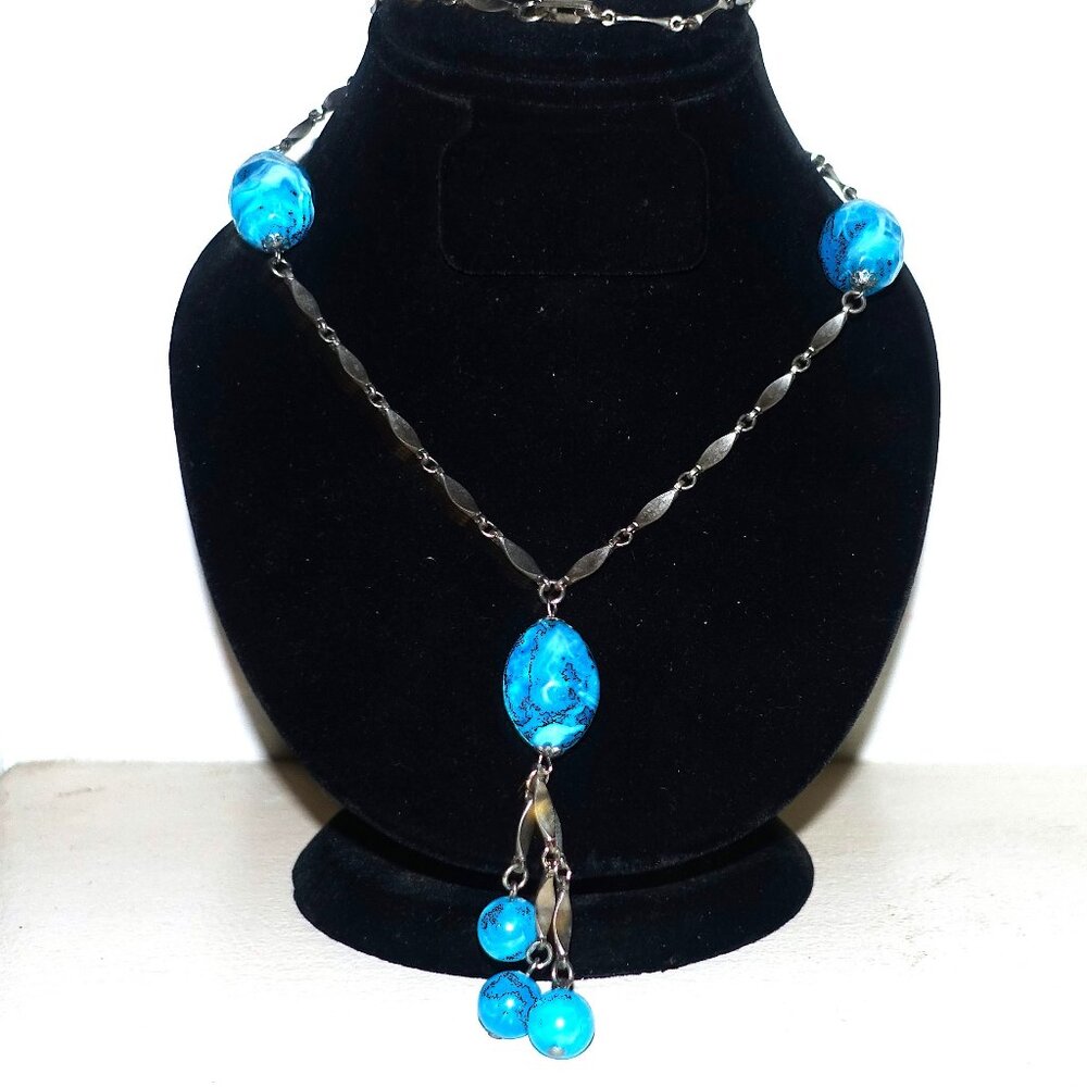 Silver tone Blue Bobble Bead Necklace 16" - Picture 3 of 5